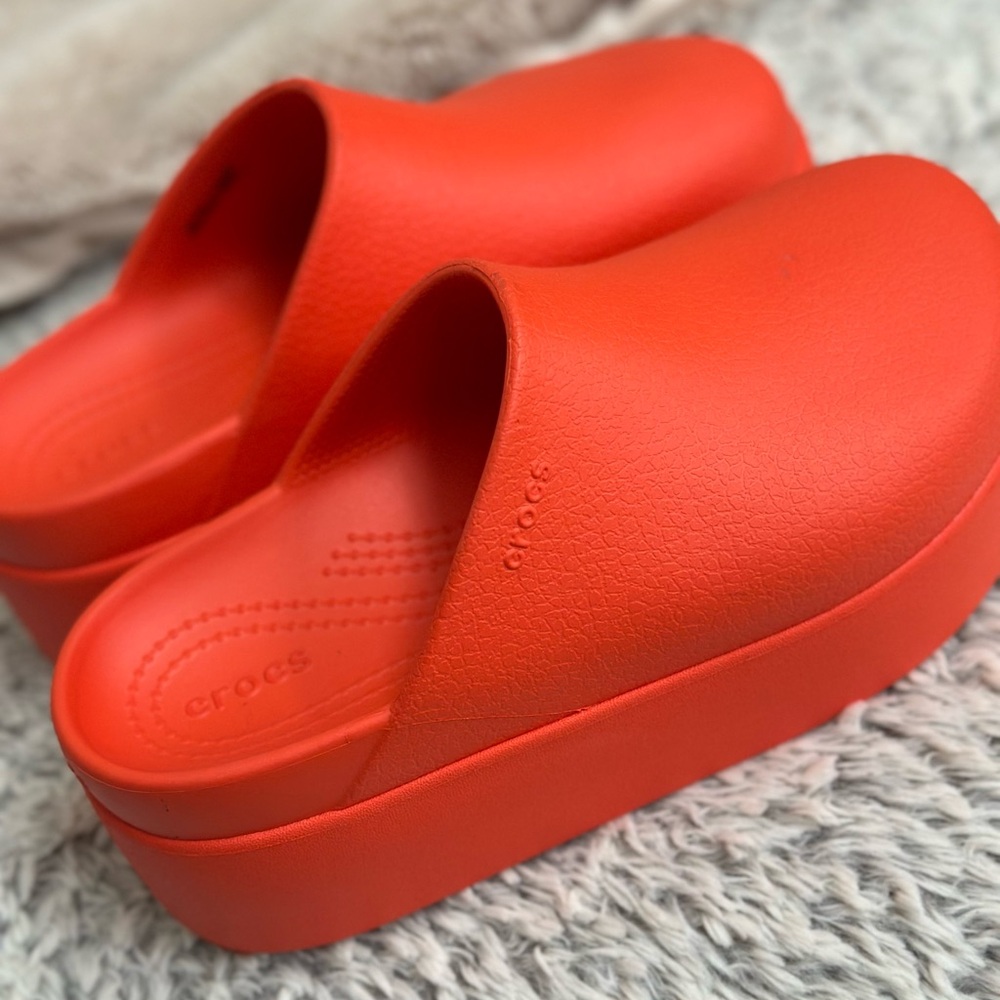 Platform crocs - Picture 2 of 5
